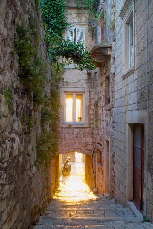 White House Apartments Korcula Town Room photo
