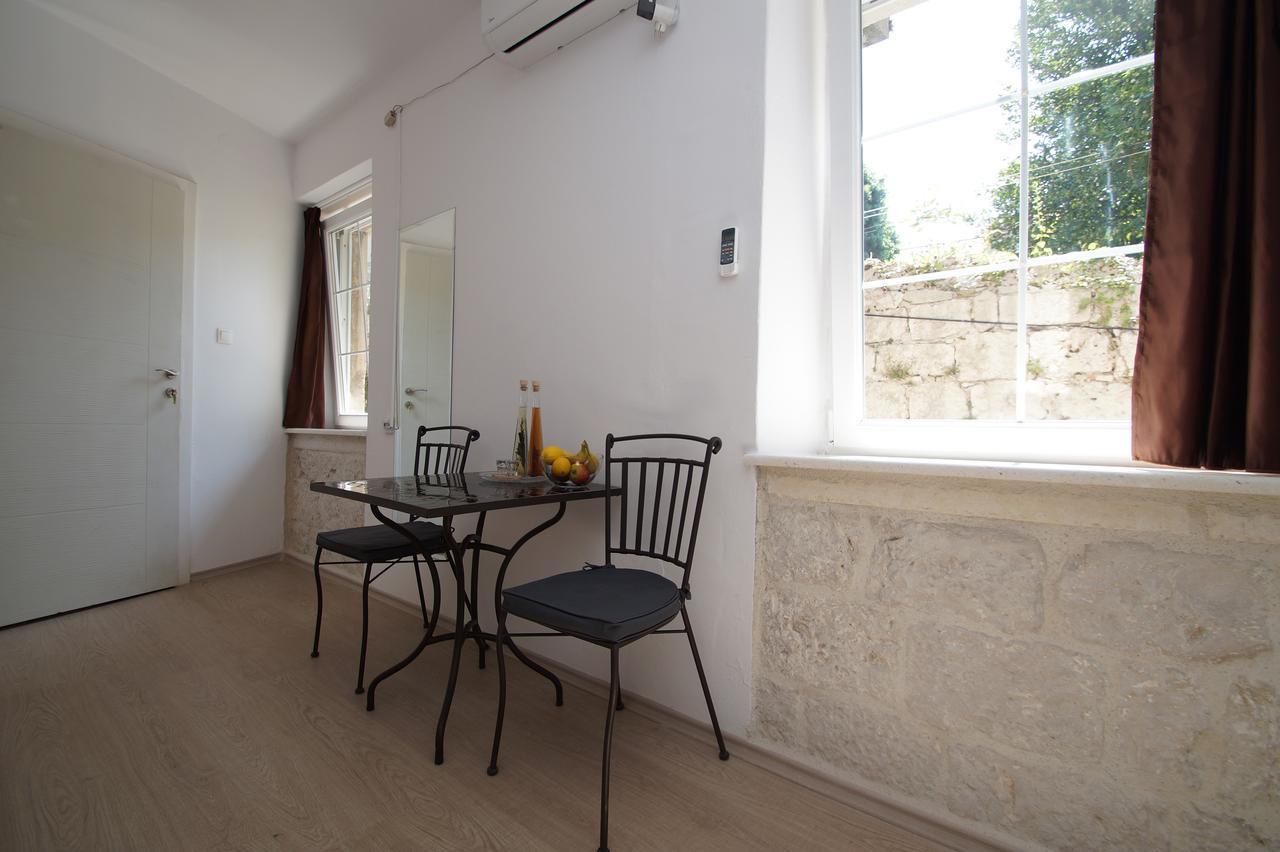 White House Apartments Korcula Town Exterior photo